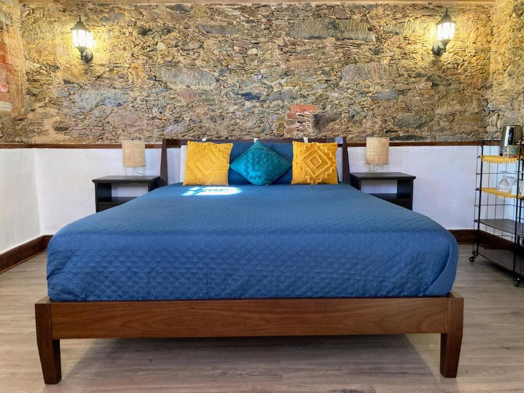 A Casa Amarela Guest room in Arganil