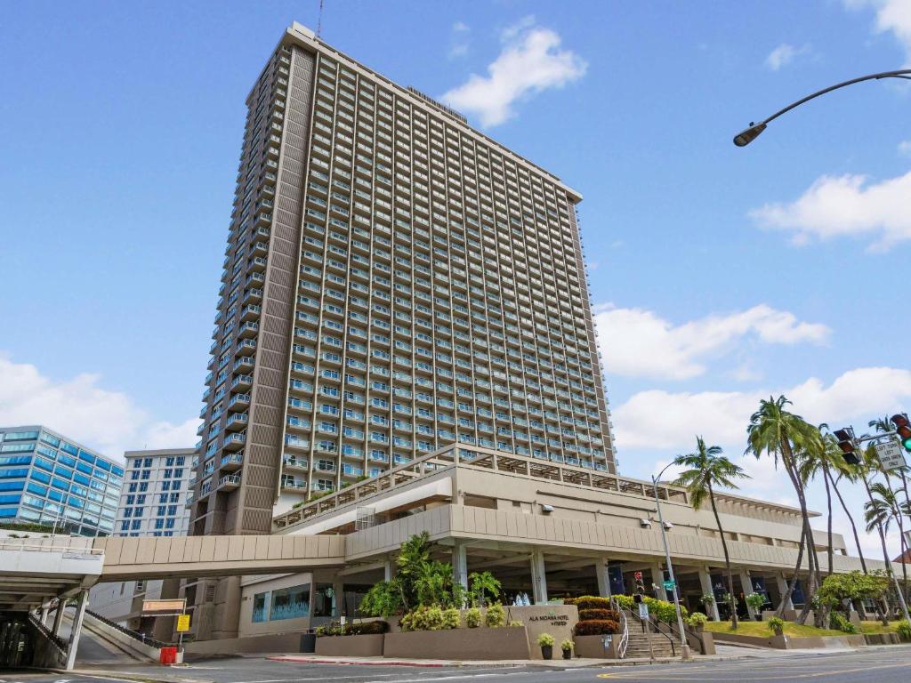 Ala Moana Honolulu by Mantra in Honolulu