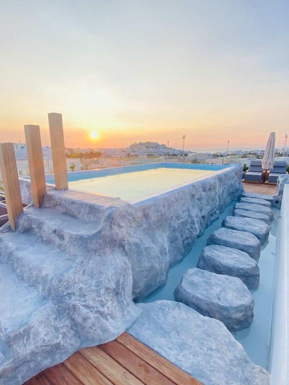 Alenor City Hotel in Naxos Town