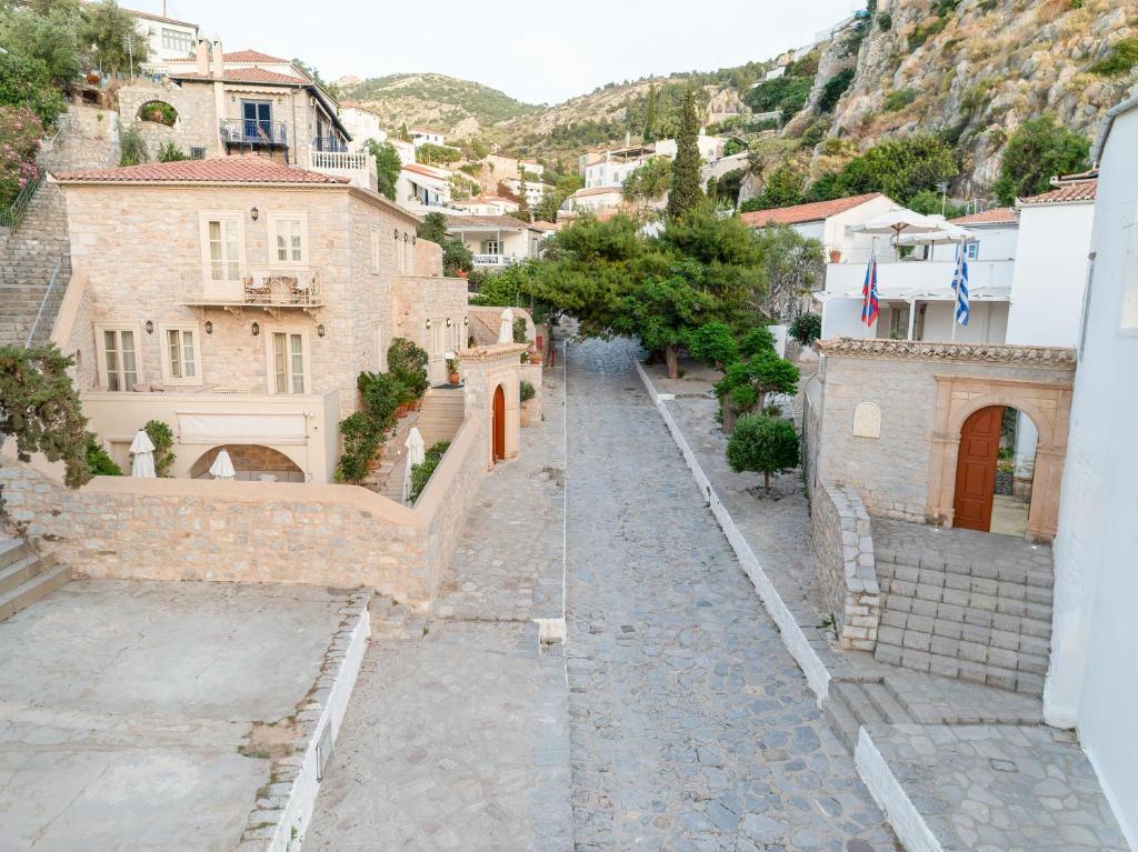 Angelica Traditional Boutique Hotel in Hydra Town