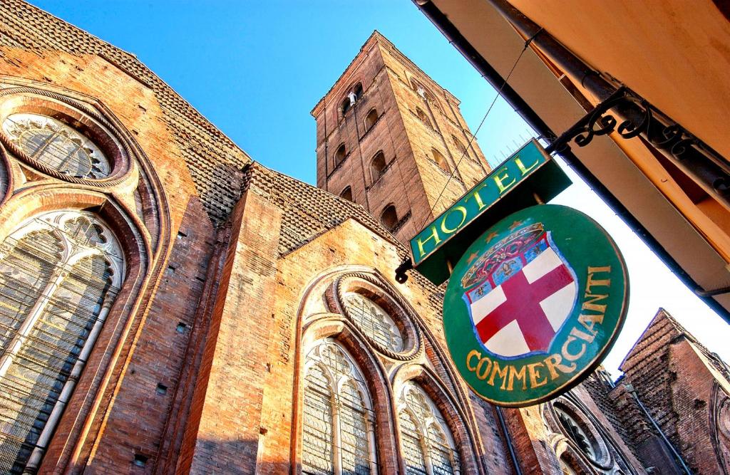 Art Hotel Commercianti in Bologna