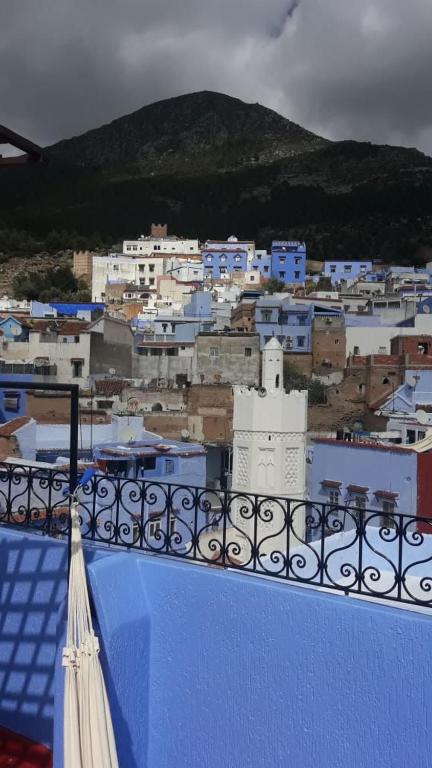 AYMANE ROOFTOP budget panoramic HOTEL in Chefchaouen