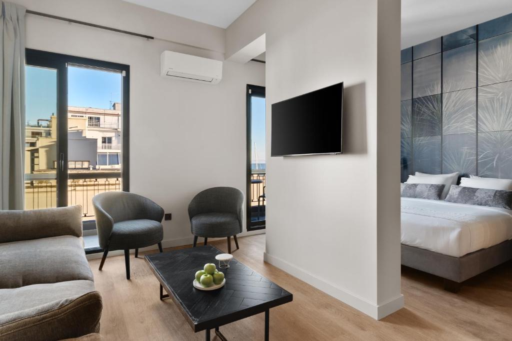 Azur Hotel Volos by GHH in Volos