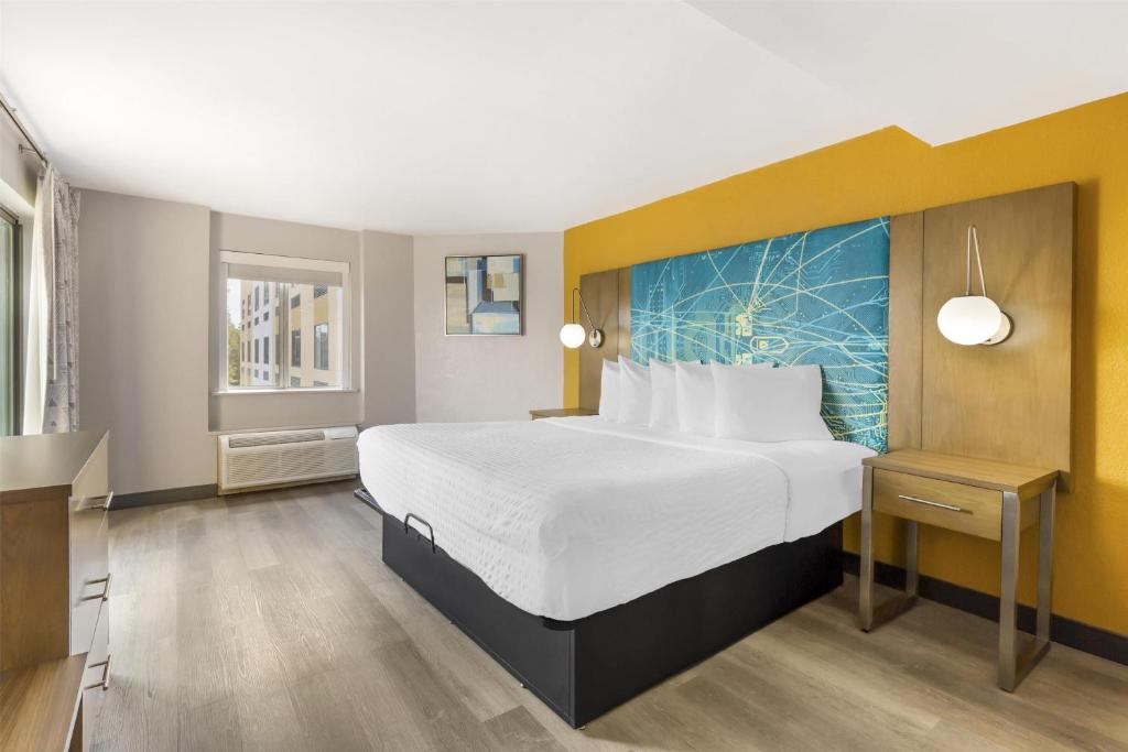 Best Western Plus Raleigh Crabtree Valley Hotel in Raleigh