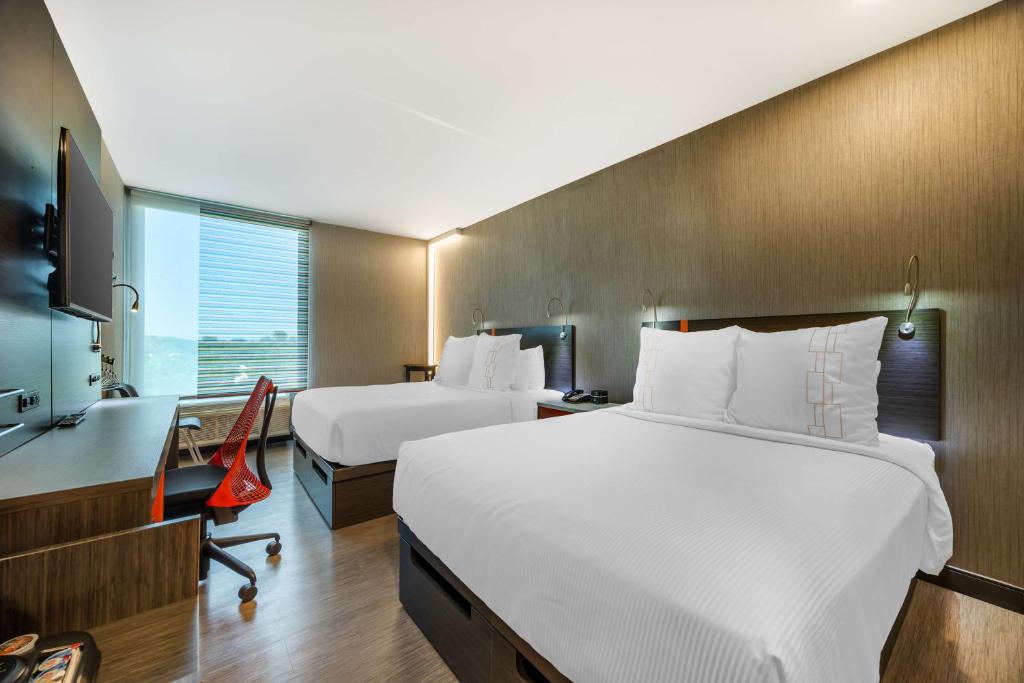 Best Western Premier Springfield Plaza District Hotel in Springfield