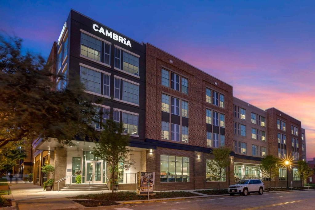 Cambria Hotel Columbia Downtown the Vista in Columbia