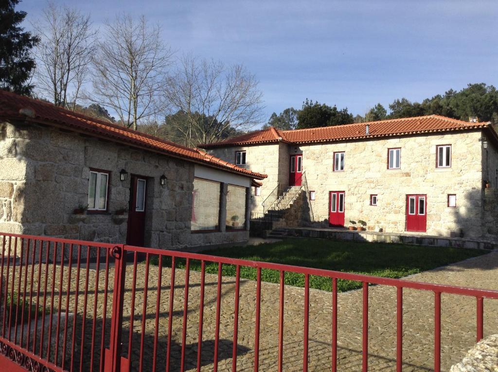Casas do Eido e Casa da Viúva in Celorico de Basto