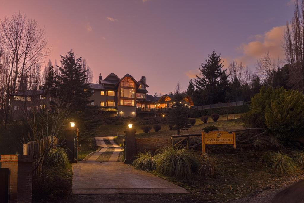Casona Del Alto in San Martín de los Andes