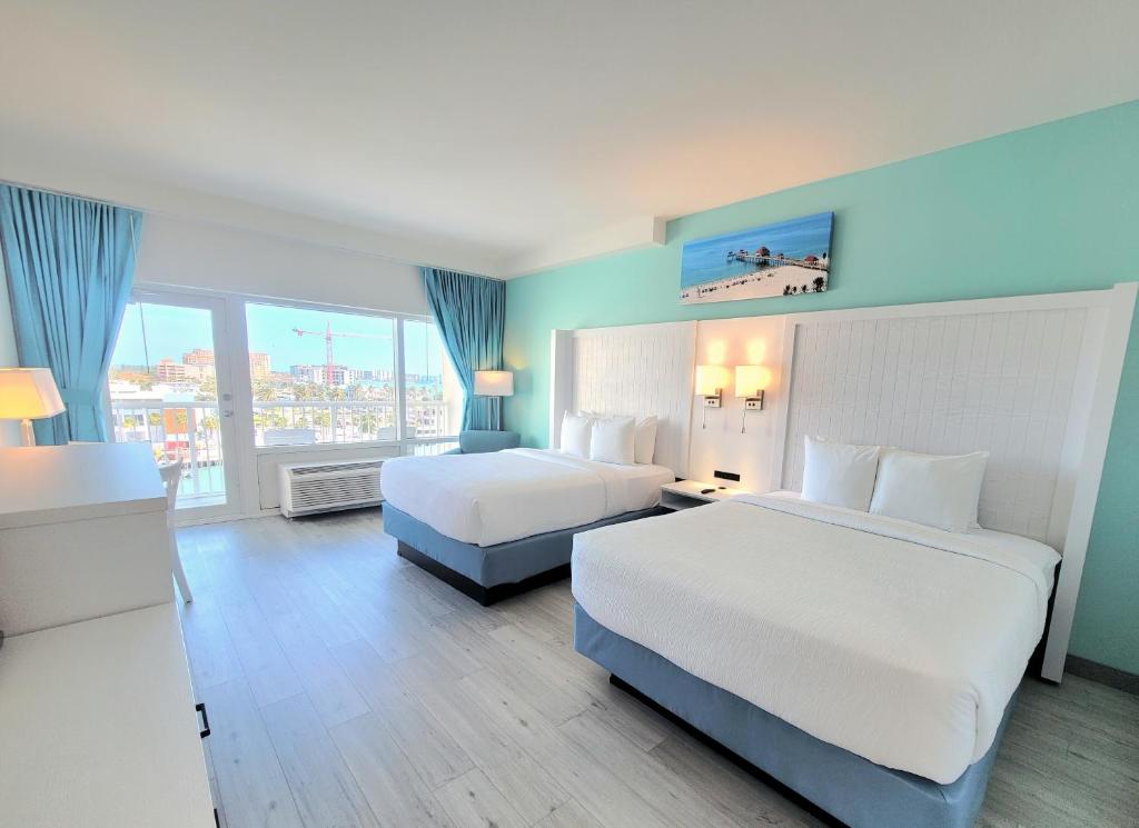 ChartHouse Clearwater Beach Marina Hotel in Clearwater Beach