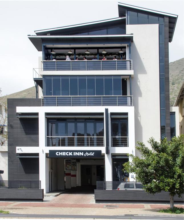 Check Inn Hotel in Cape Town