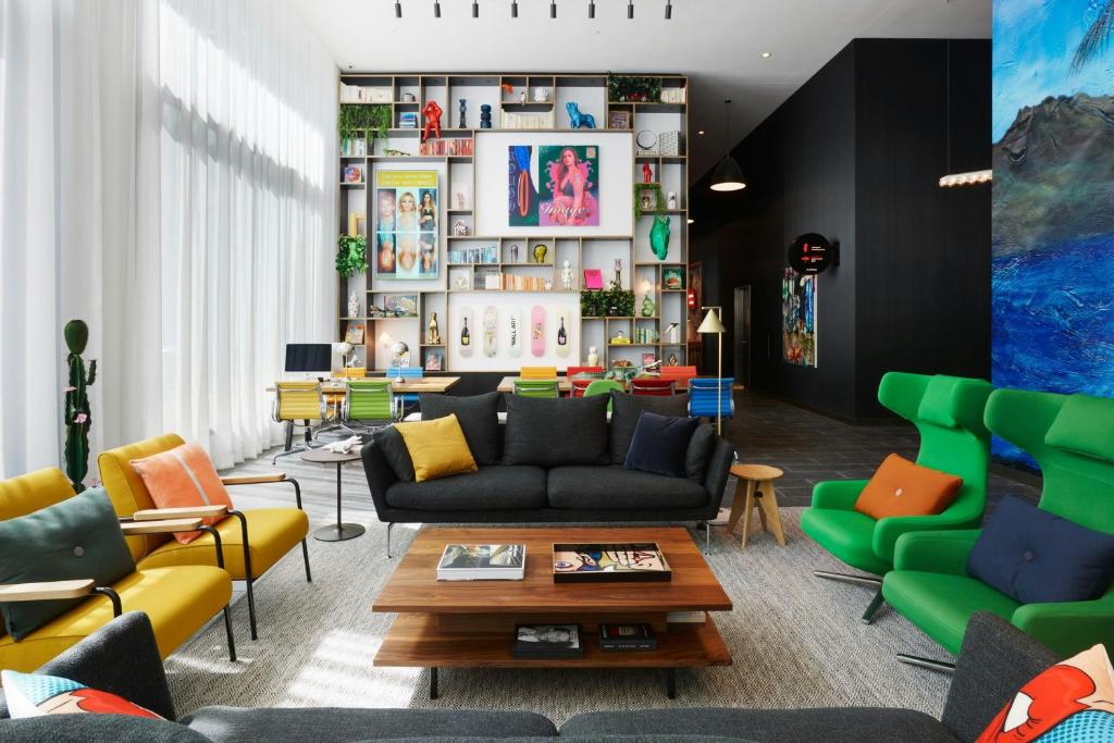 citizenM Los Angeles Downtown in Los Angeles