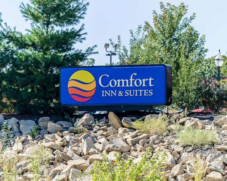 Comfort Inn & Suites Lawrence - University Area in Lawrence