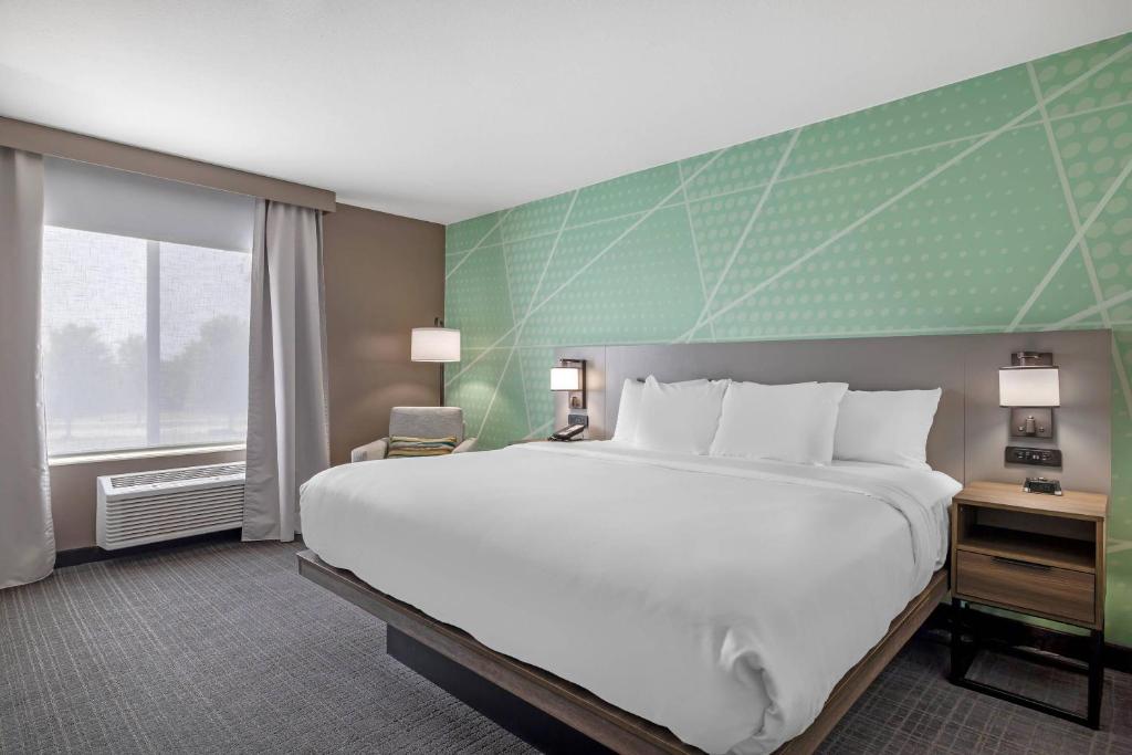 Comfort Inn & Suites Rochester South Mayo Clinic in Rochester