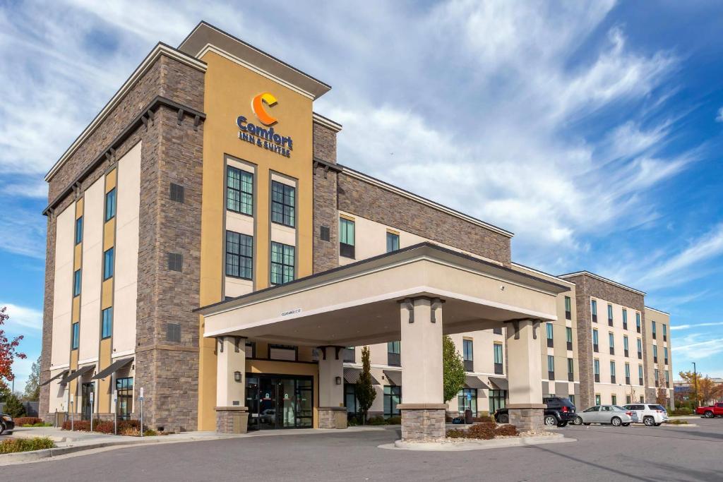 Comfort Inn & Suites Salt Lake City Airport in Salt Lake City