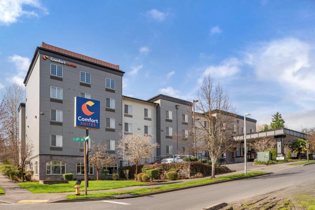 Comfort Suites Eugene University in Eugene