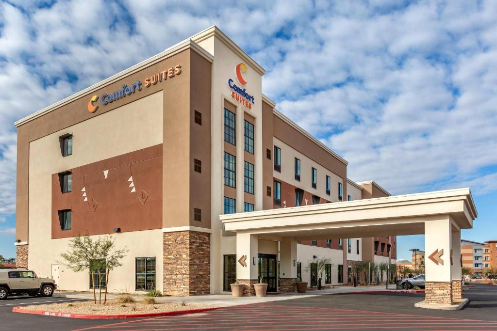 Comfort Suites Scottsdale Talking Stick Entertainment District in Scottsdale