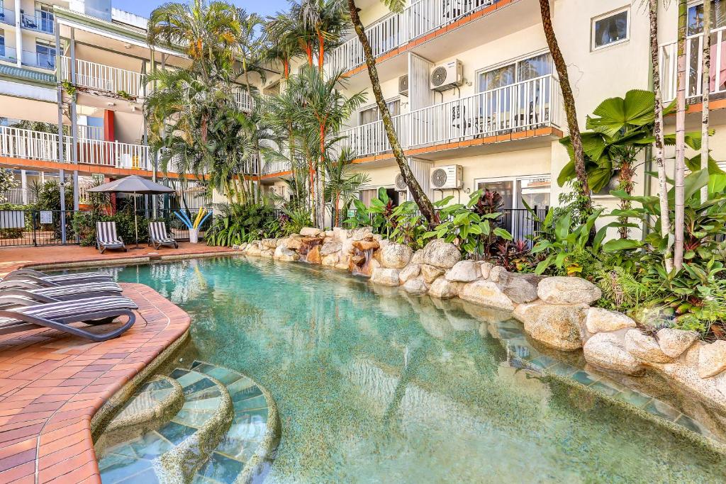 Coral Tree Inn in Cairns