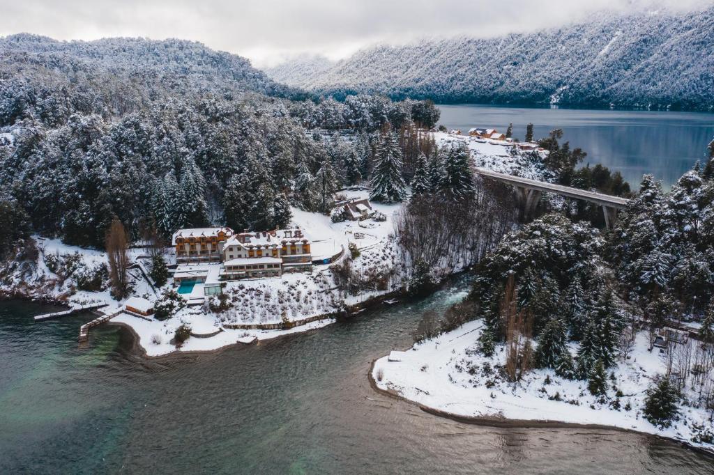 Correntoso Lake & River Hotel in Villa La Angostura