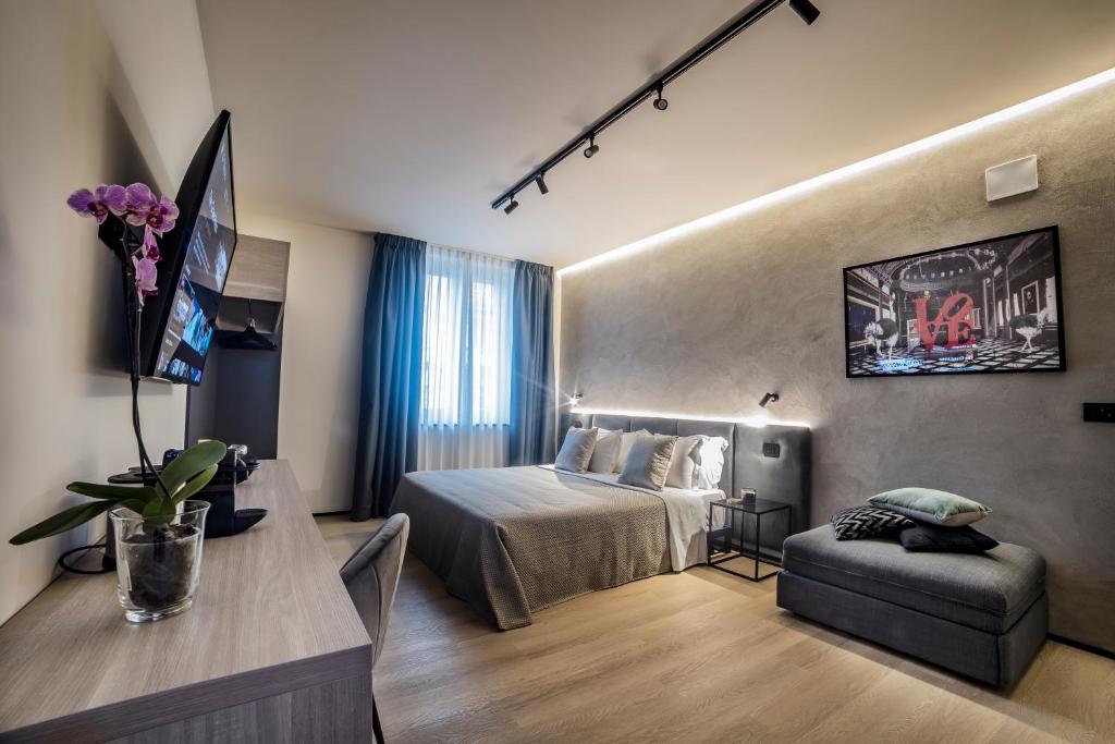 Corso 84 Luxury Suites in Pescara