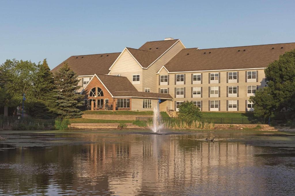 Country Inn & Suites by Radisson, Madison, WI in Madison