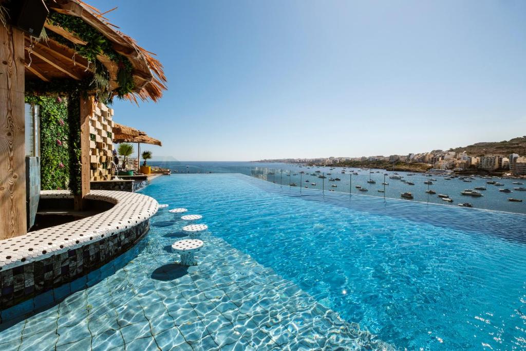 Damare Resort & SPA in St Paul’s Bay