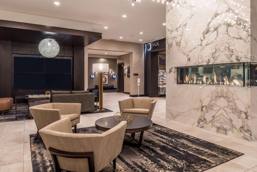 Doubletree By Hilton Lafayette East in Lafayette