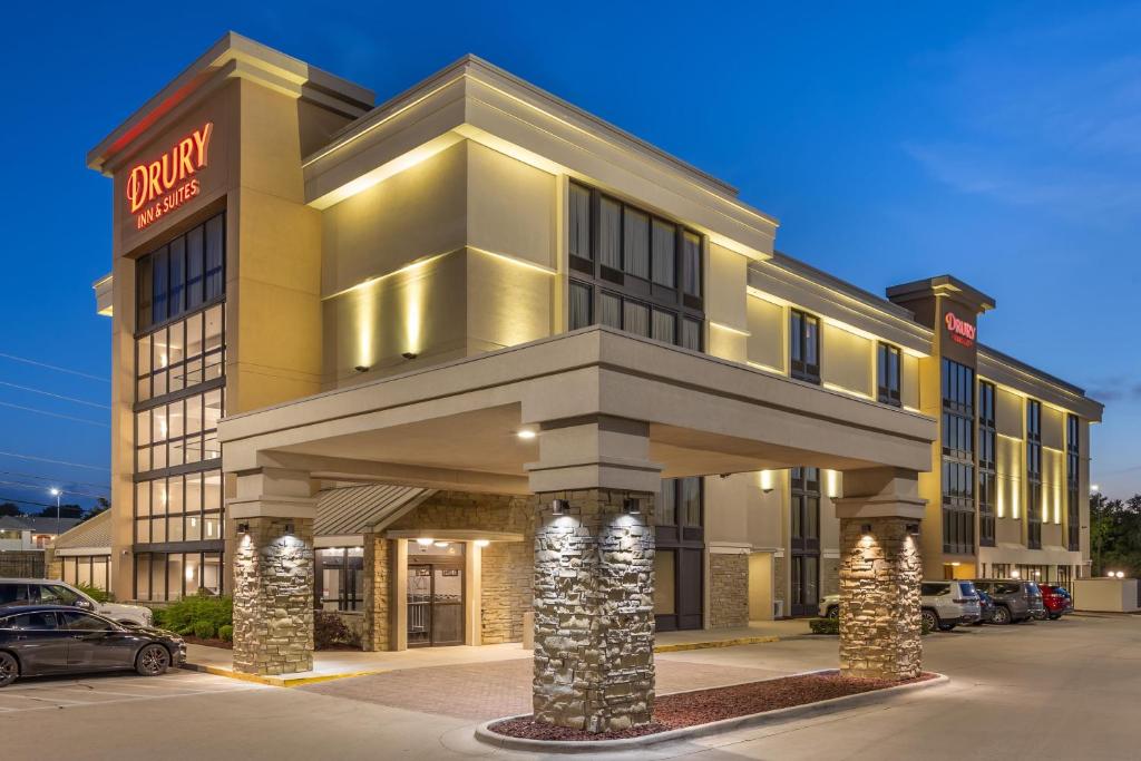 Drury Inn & Suites Springfield MO in Springfield