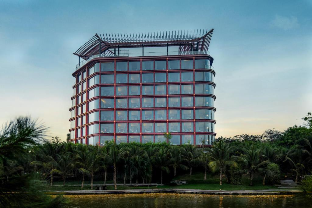 Dusit Le Palais Tu Hoa Hanoi in Hanoi