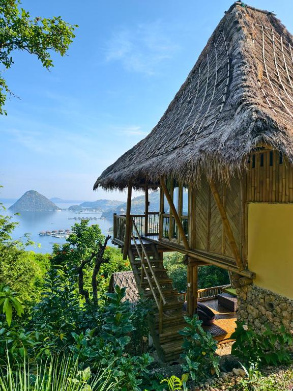 Elang Hillside Bamboo Villas in Labuan Bajo