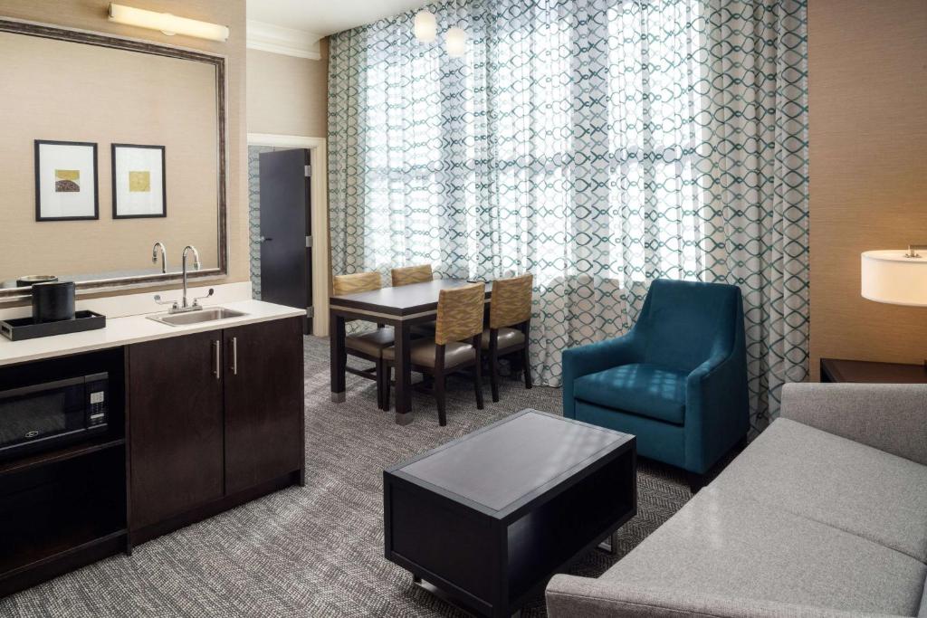 Embassy Suites Saint Louis - Downtown in St. Louis