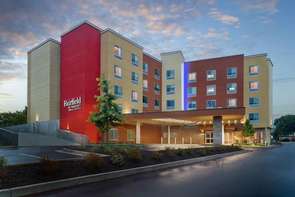 Fairfield Inn & Suites by Marriott Athens-University Area in Athens