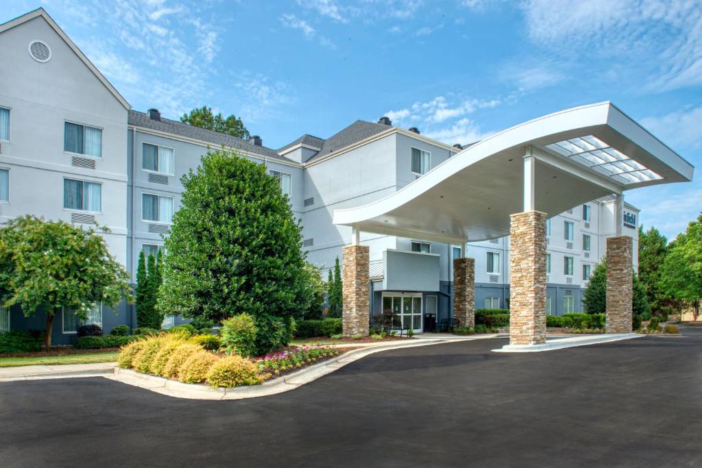 Fairfield Inn & Suites Raleigh Crabtree Valley in Raleigh