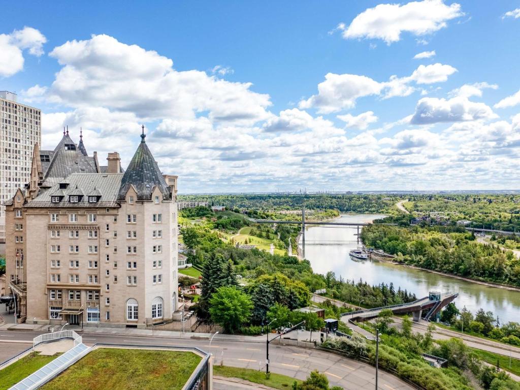 Fairmont Hotel Macdonald in Edmonton