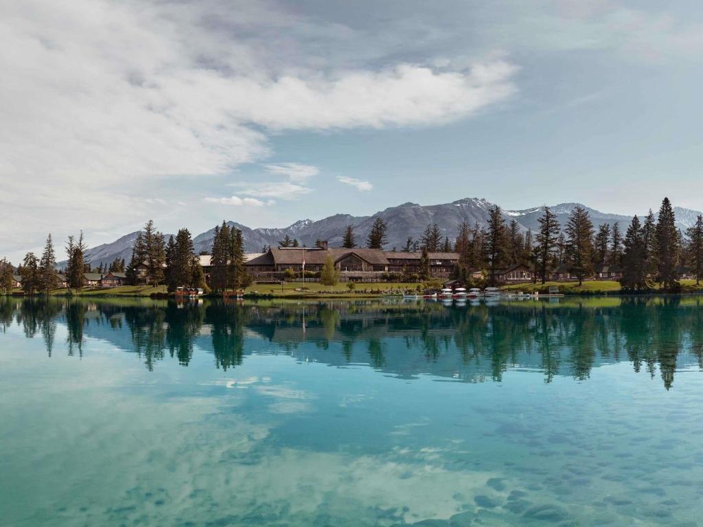 Fairmont Jasper Park Lodge in Jasper