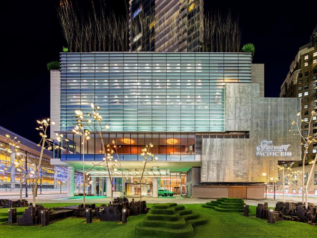 Fairmont Pacific Rim in Vancouver