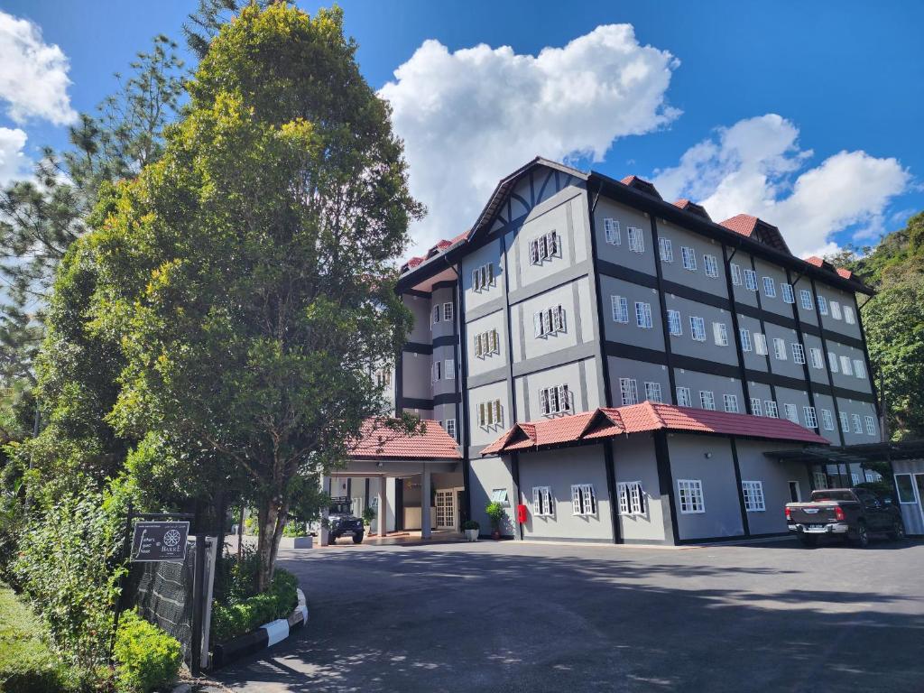 Fathers Guesthouse Age 7 years old and above only in Cameron Highlands