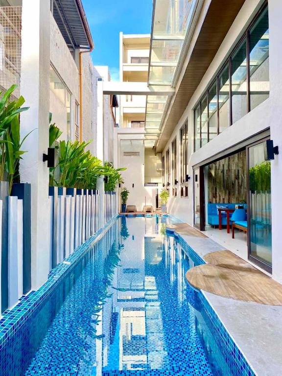 Ferra Premier by JG in Boracay
