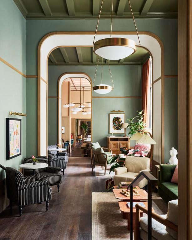 Fidelity Hotel in Cleveland