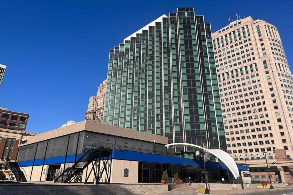 Fort Pontchartrain Detroit, a Wyndham Hotel in Detroit