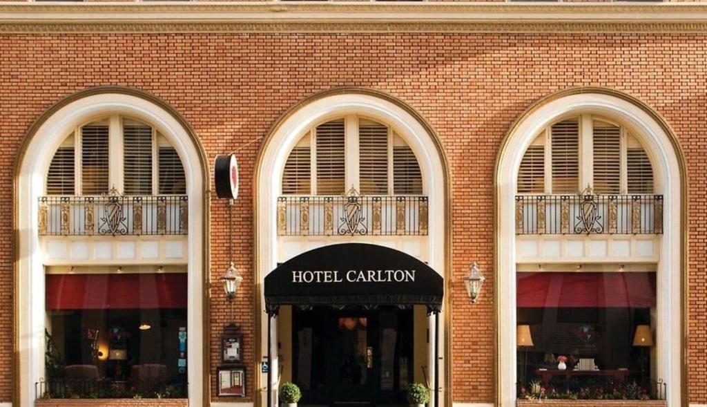 FOUND Hotel Carlton, Nob Hill in San Francisco