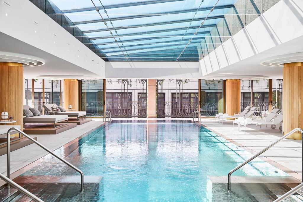 Four Seasons Hotel Madrid in Madrid