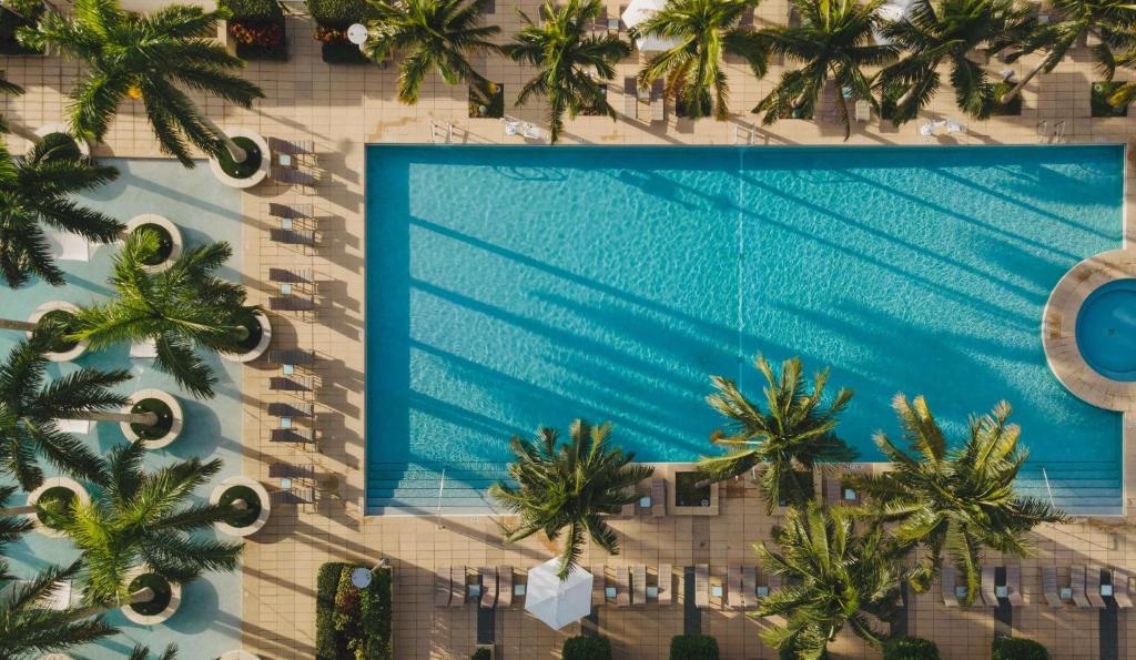 Four Seasons Hotel Miami in Miami