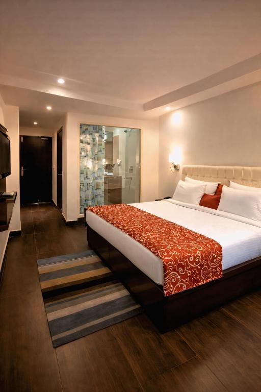 Goyal Hotelirs - Hotel Samovar Stay, Agra in Agra