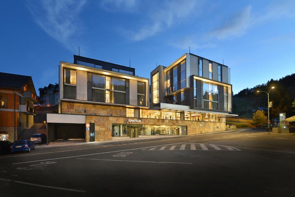 Grand Hotel Hradec in Pec pod Sněžkou