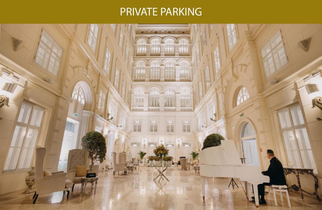 Grand Palace Brno - Small Luxury Hotels of the World in Brno