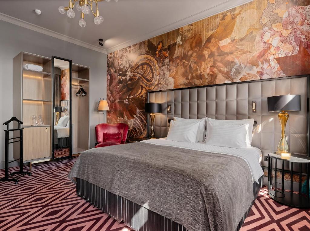 Grand Poet Hotel and SPA by Semarah in Riga