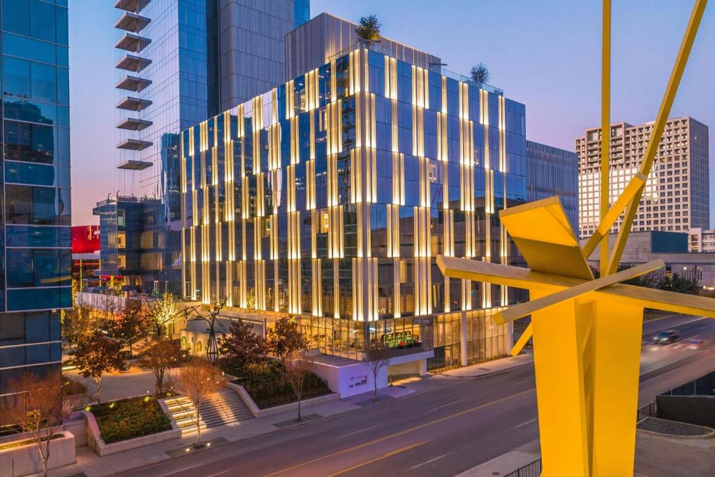 HALL Arts Hotel, Dallas, Autograph Collection in Dallas
