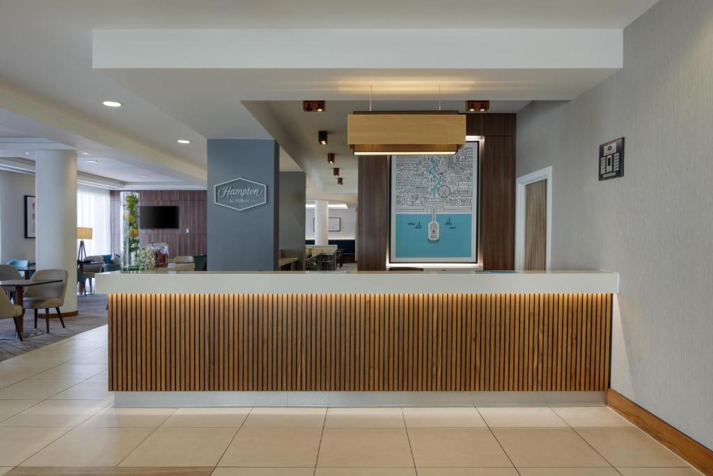 Hampton by Hilton Bournemouth in Bournemouth