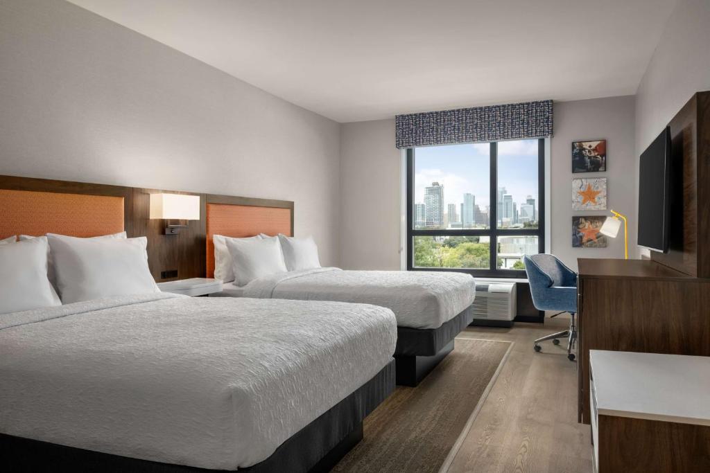 Hampton Inn by Hilton Austin Downtown East Side in Austin