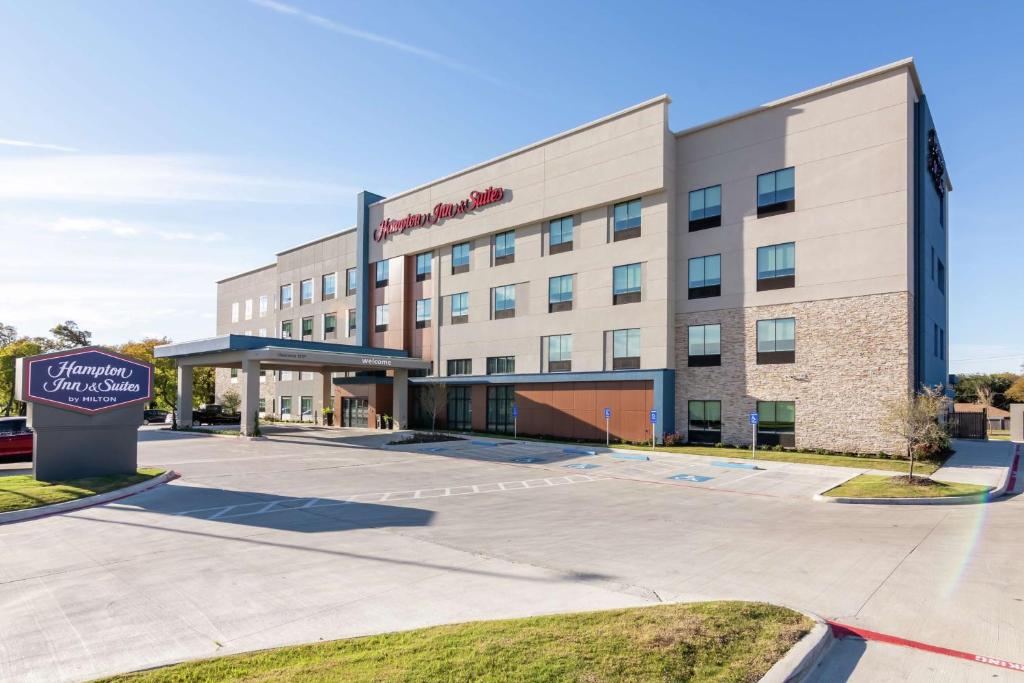Hampton Inn & Suites Dallas East in Dallas